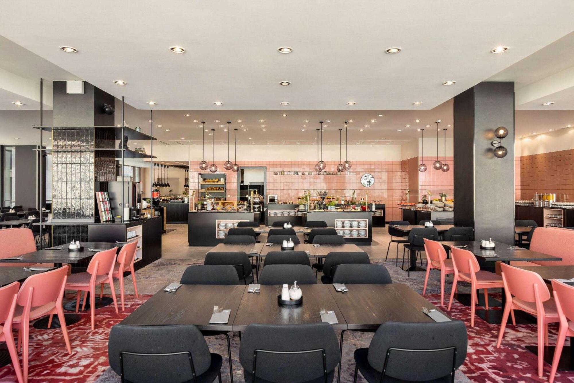 Vienna House By Wyndham Diplomat 4* Praha